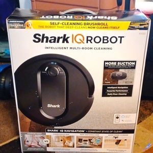 SHARK IQ ROBOT